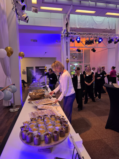 180157